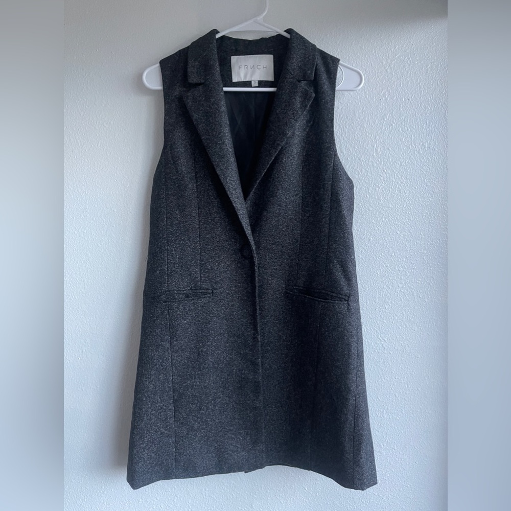 FRNCH duster